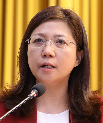 Plenary Session Presenter: Ru Huang